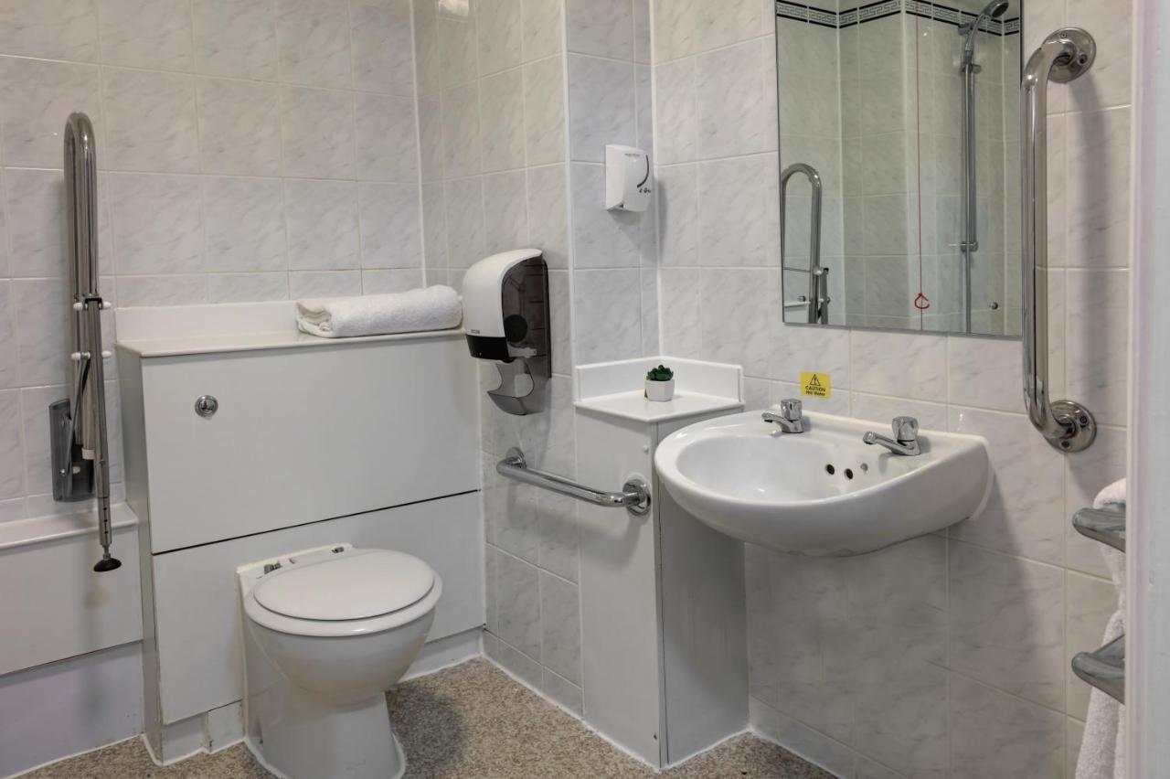 Orchid Epsom; Sure Hotel Collection By Best Western Bagian luar foto