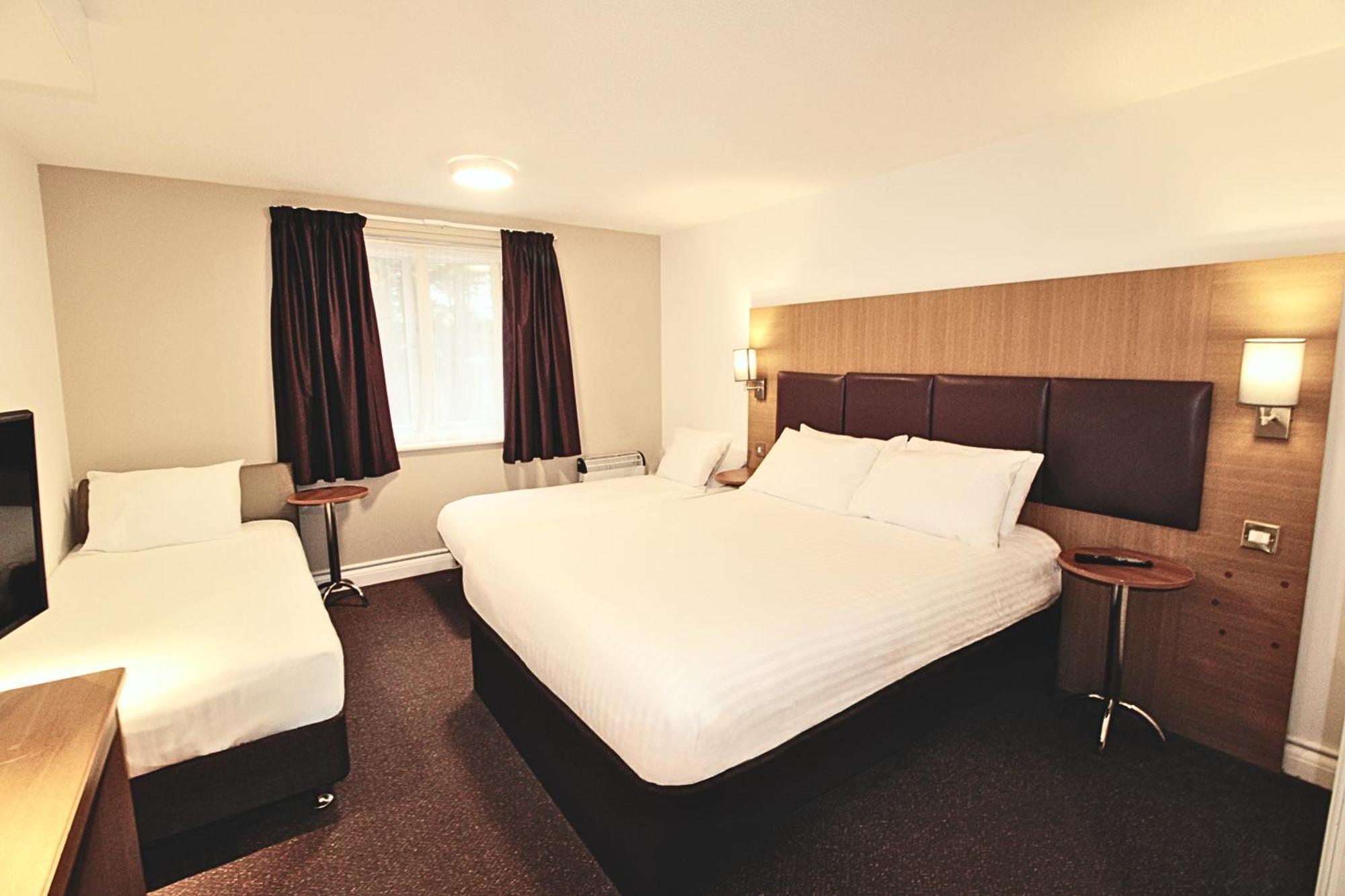 Orchid Epsom; Sure Hotel Collection By Best Western Bagian luar foto